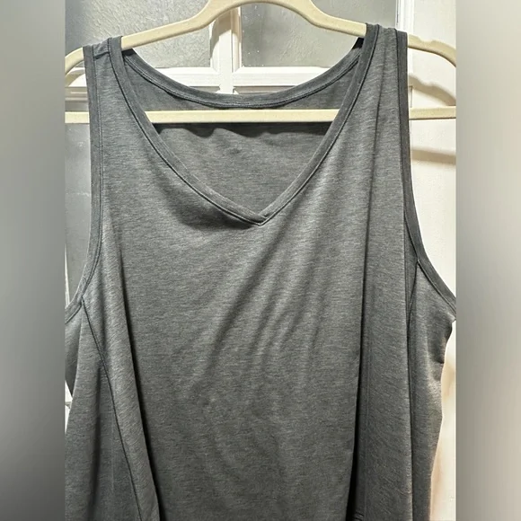 Lululemon Watch Me Flip Tank-Heathered Black - Picture 5 of 8